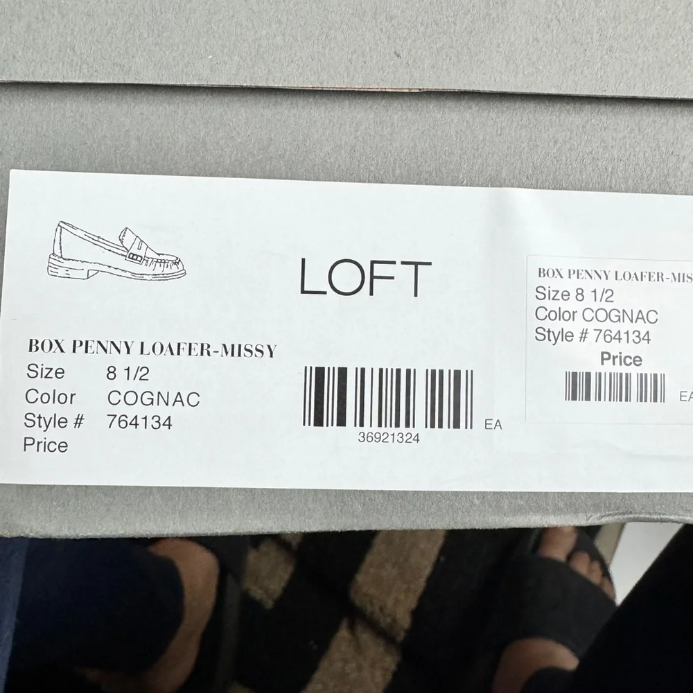 LOFT Patent Leather Loafers - Picture 6 of 6